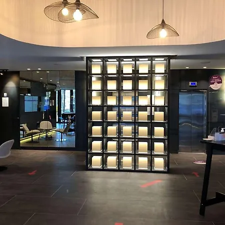 ホテル メルキュール　メッツ　サントル 4*